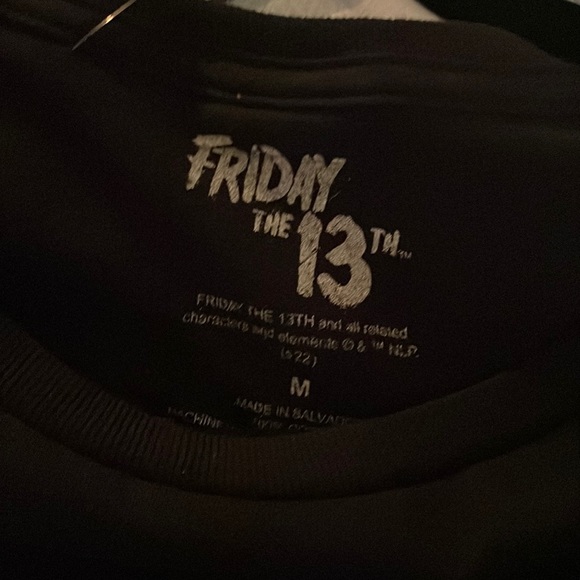 NWT OFFICIALLY LICENSED Friday the 13th Jason Voorhees T-Shirt Top Graphic Tee - Picture 3 of 4